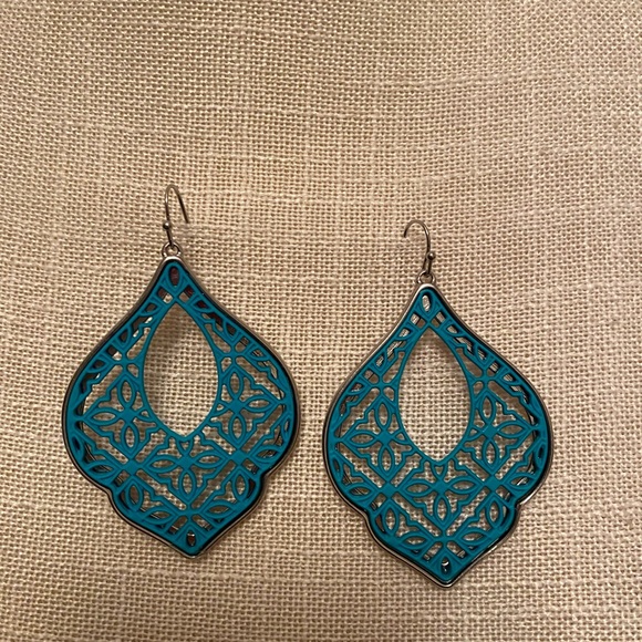 🫶🏼Unique Turquoise & Silver 2” Earrings - Picture 1 of 6